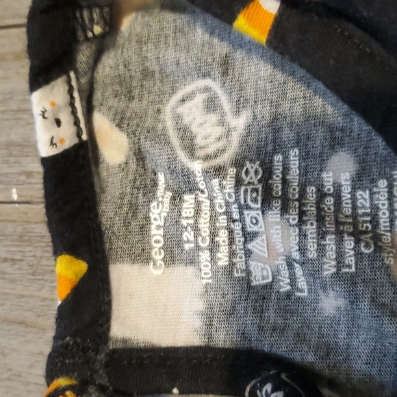 ๐ George | Toddler Long-Sleeved Halloween Dress | 12-18 Months - Picture 4 of 5